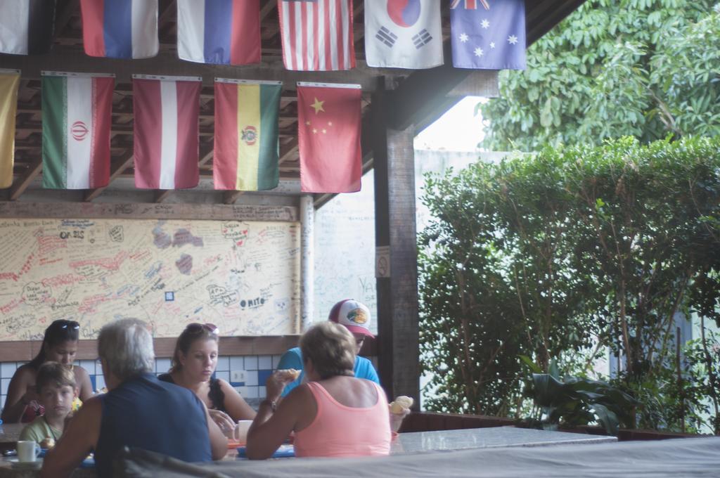 Bonito Hi Hostel E Pousada ภายนอก รูปภาพ